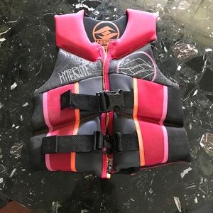 Hyper lite kids life vest